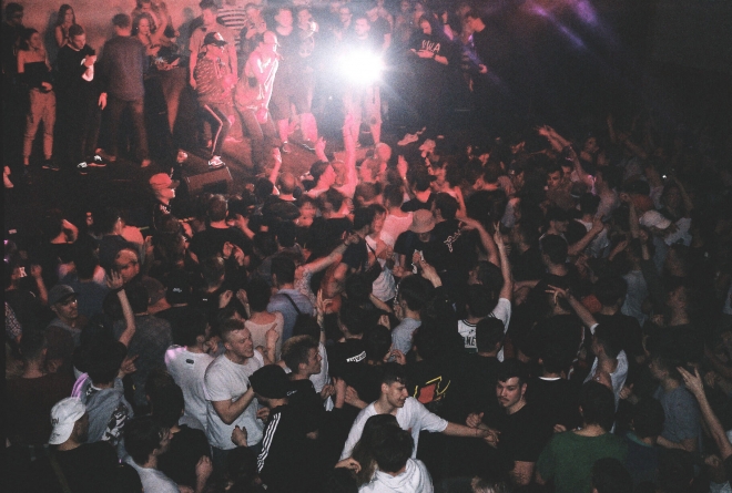 17 Smack A51 Skončila Show Roxy Archetyp Discarda